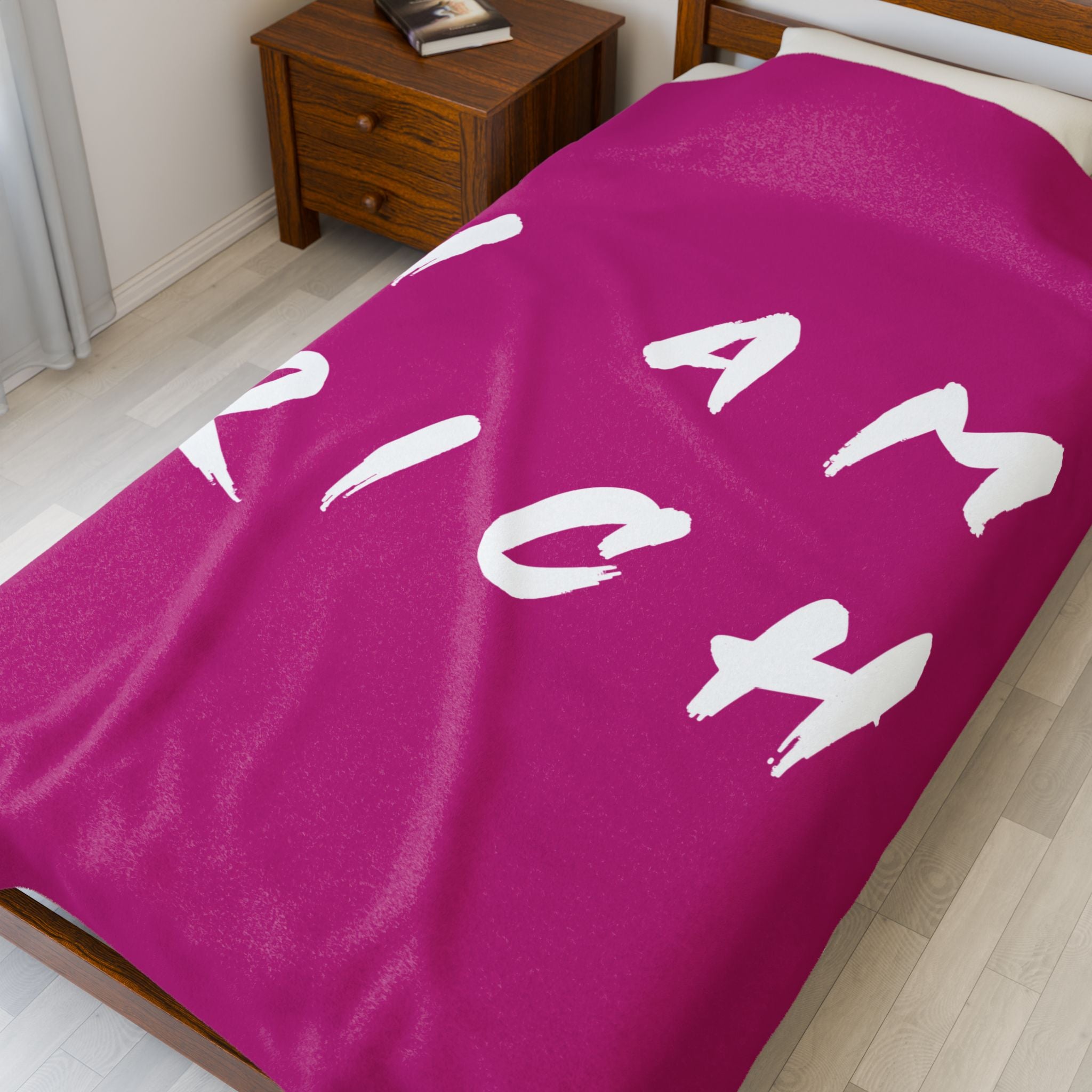 I Am Rich, Soft Throw for Home Decor, Gift for Cozy Nights, Motivational Decor, Luxury Bedding